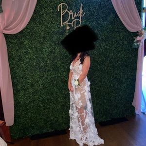 Dress the population, Sidney illusion floral appliqué lace gown, small